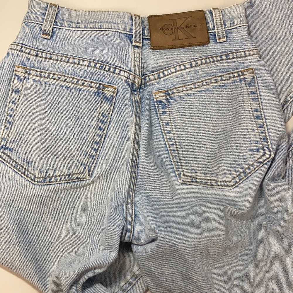Gorgeous Vintage Calvin Klein light wash tapered denim jeans 4P